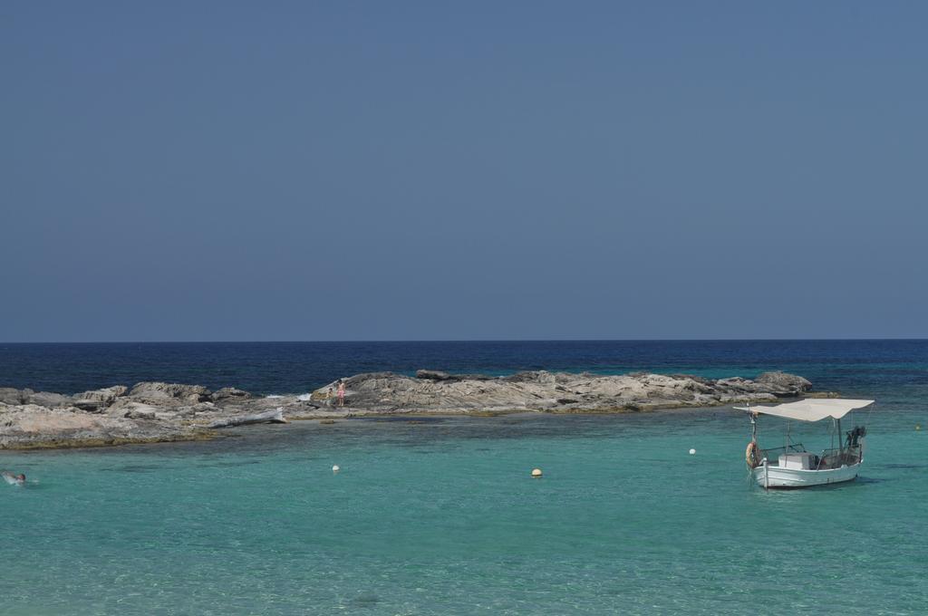 Viviendas Turisticas S'Estanyol La Savina  Luaran gambar