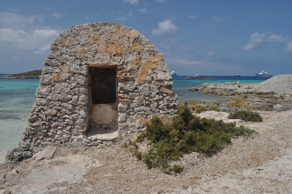 Viviendas Turisticas S'Estanyol La Savina  Luaran gambar